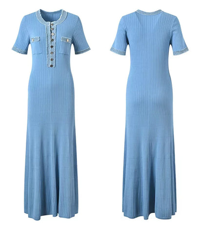 Chic O‑Neck Knit Bodycon Dress with Metal Buttons